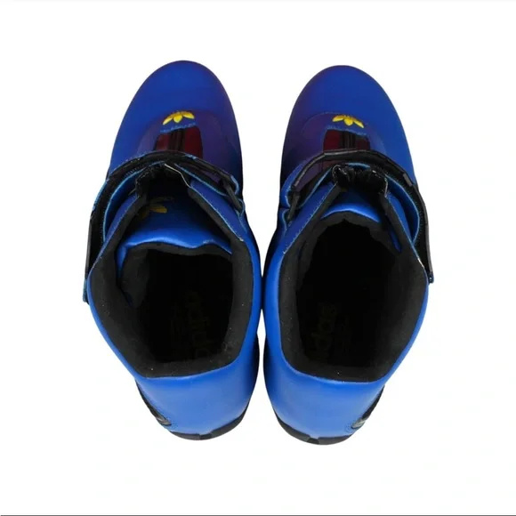 Super Rare Ferrari x Adidas Originals Diving Shoes Mens 9  display picture 1